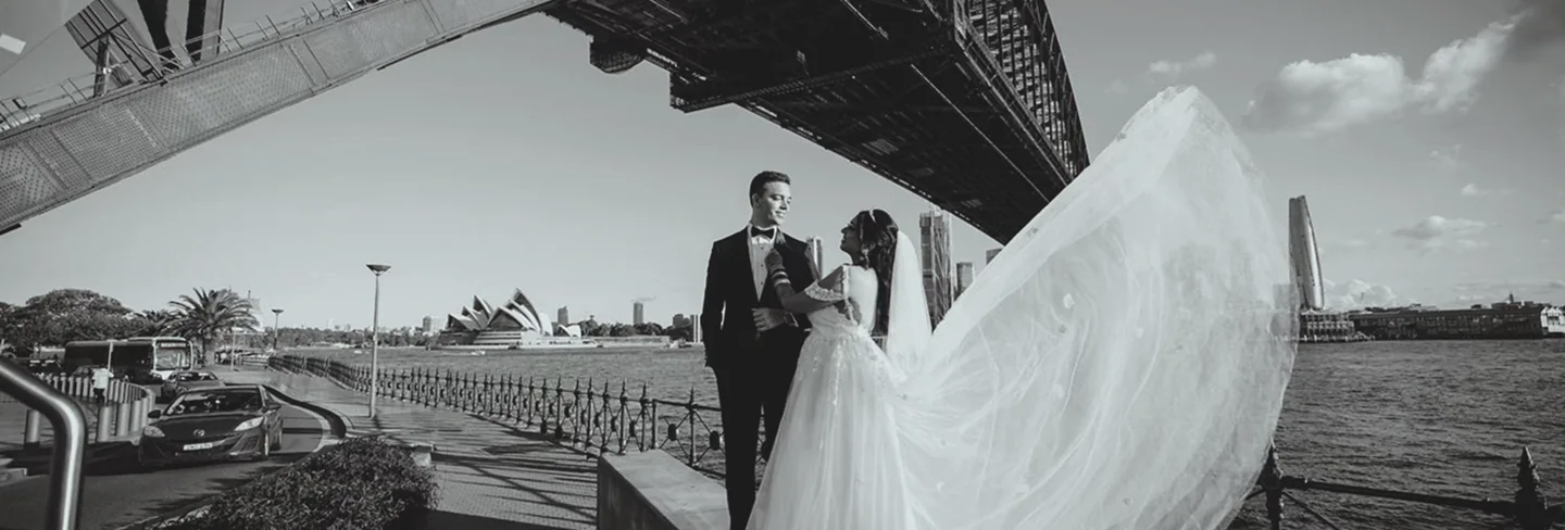 Bride and groom by Sydney Harbour Bridge